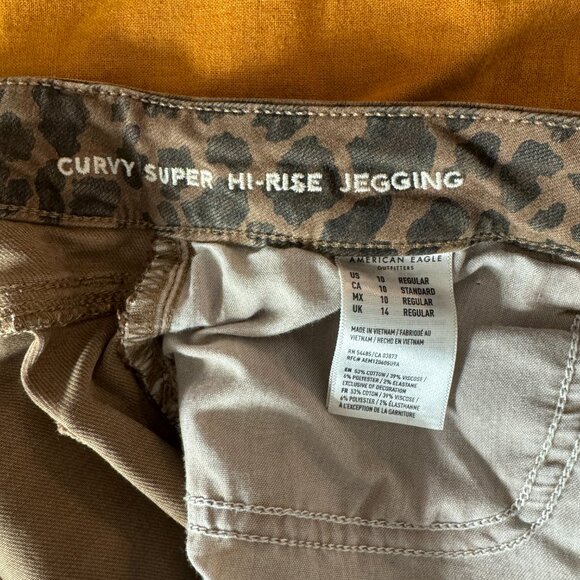 American Eagle leopard Curvy Jegging size 10 - Picture 4 of 4